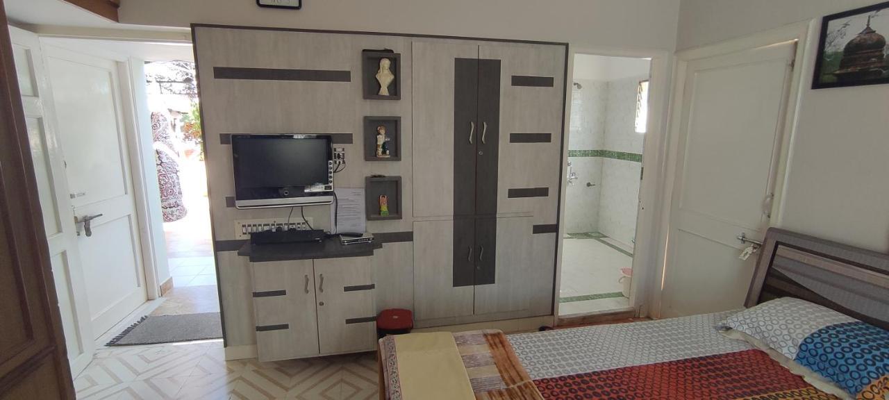 "Go Desert" Homestay Bhuj Luaran gambar