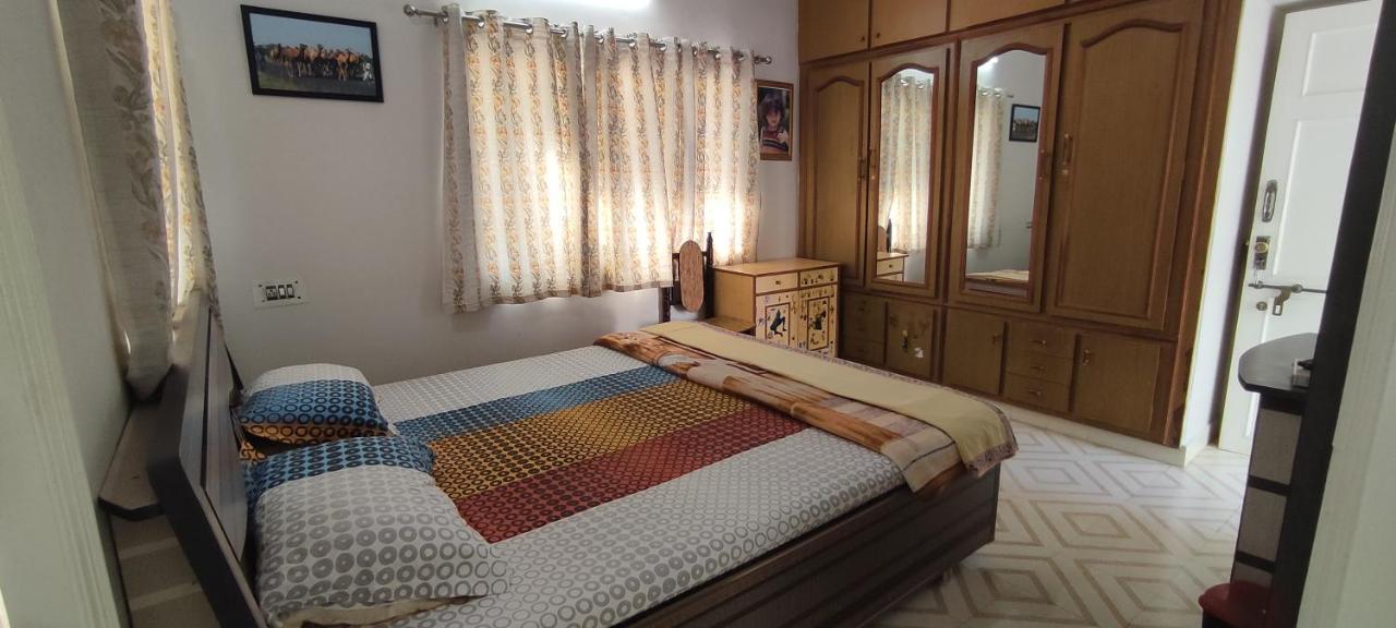 "Go Desert" Homestay Bhuj Luaran gambar