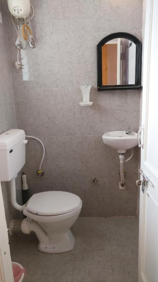 "Go Desert" Homestay Bhuj Luaran gambar